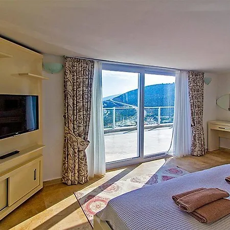 Imagine Renting This Luxury Villavilla Zeytouna Willa *
